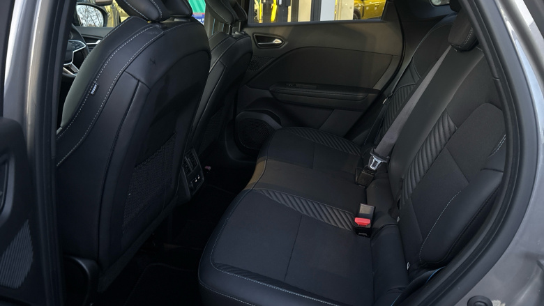 Renault Symbioz 1.6 E-Tech FHEV 145 Iconic Esprit Alpine 5dr Auto Hybrid Estate